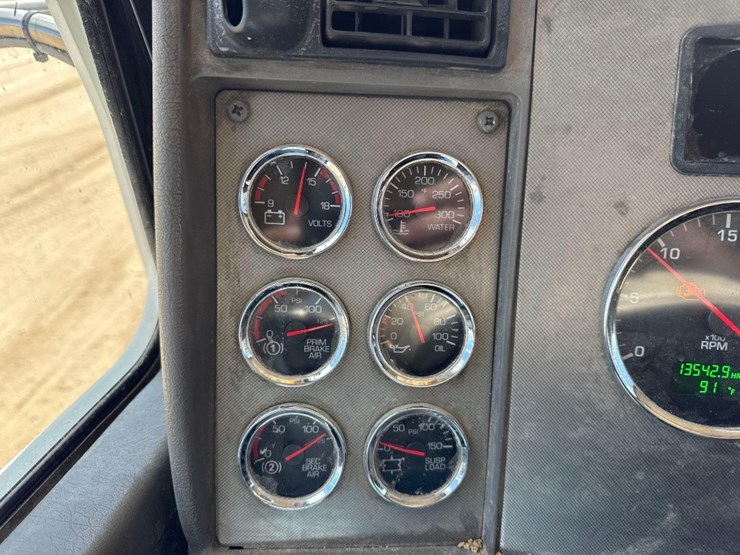 2018-kenworth-t270-image-33