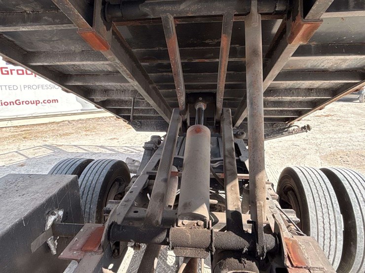 2012-ford-f550-image-8