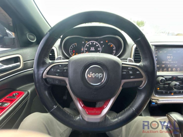 2016-jeep-grand-cherokee-image-13