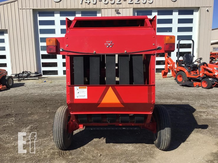 2012-massey-ferguson-1734-image-8