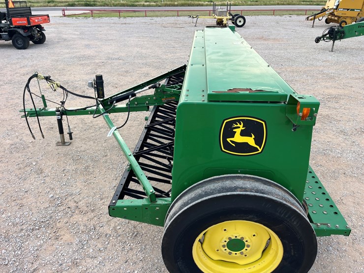 2010-john-deere-bd1113-image-12