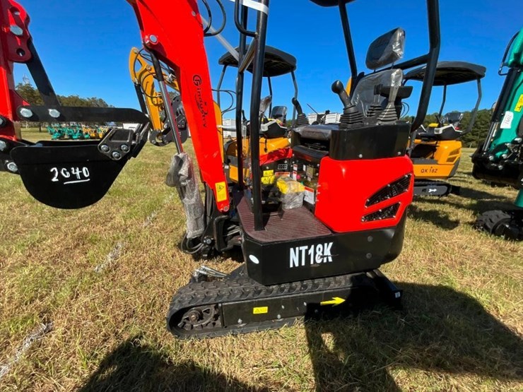 unused-cfg-nt18k-mini-excavator-(kubota-image-14