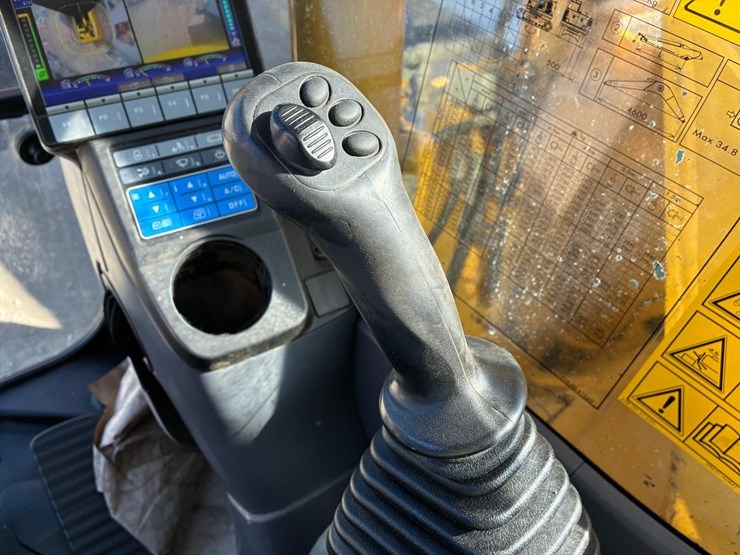 2021-komatsu-pc138us-11-image-28