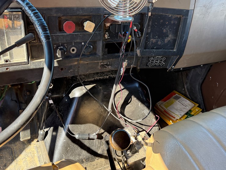 1992-international-4000-image-41