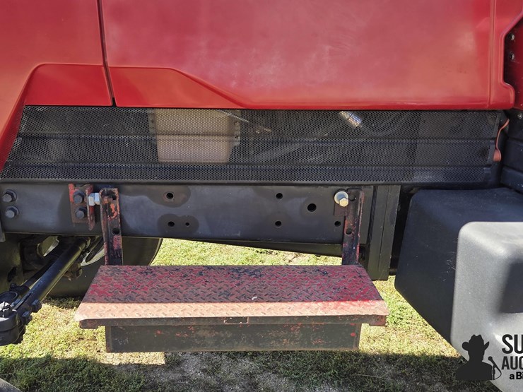 1990-case-ih-7120-image-10