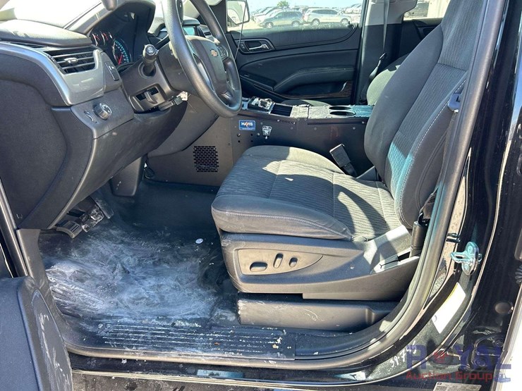 2018-chevrolet-tahoe-image-11