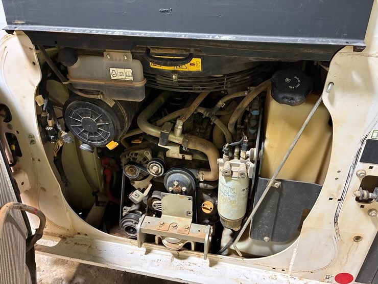 2022-bobcat-t66-image-16