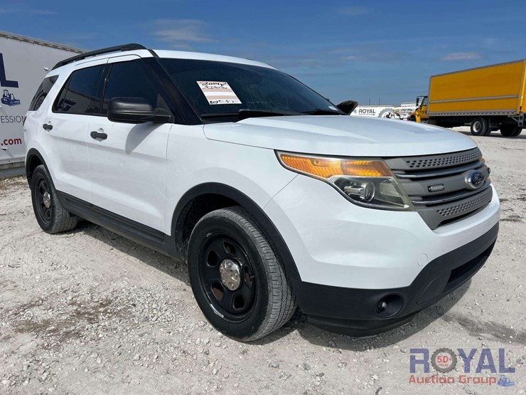 2014-ford-explorer-image-2