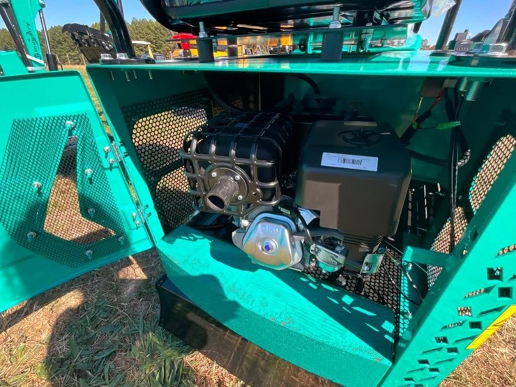 unused-cfg-mh12r-mini-excavator-(bkt,-2-ft-8-in,-image-7