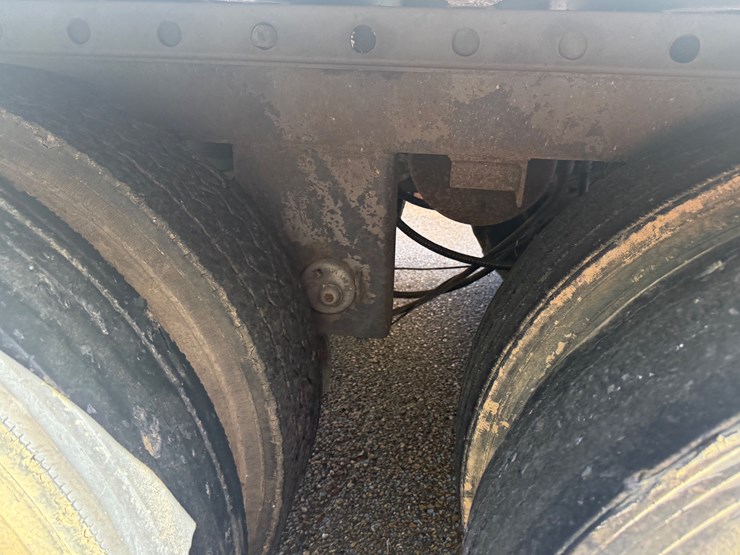 2000-great-dane-741-image-13