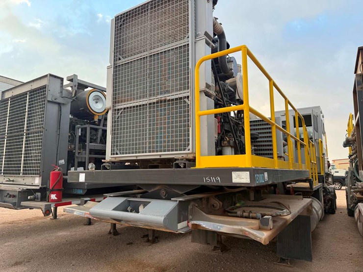 2014-caterpillar-c18-image-3