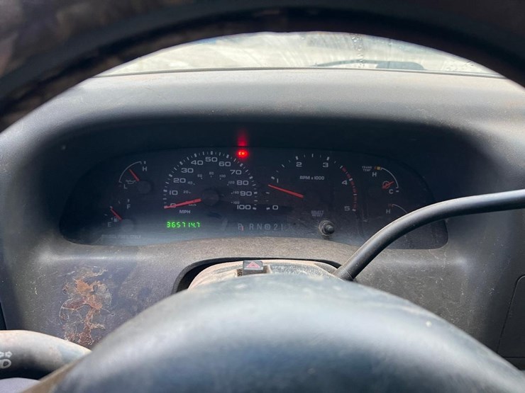 2002-ford-f250-image-25