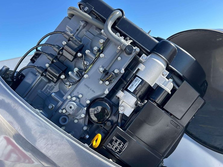 2003-sailfish-188-18ft.-boat-with-s/a-20ft-boat-trailer-image-6