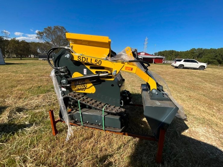 unused-sdll50-ride-on-mini-skid-steer-track-image-1