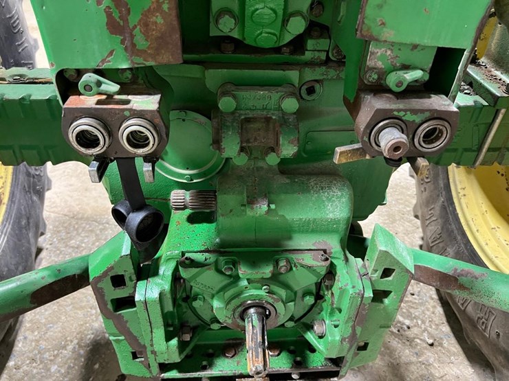 john-deere-4020-image-13