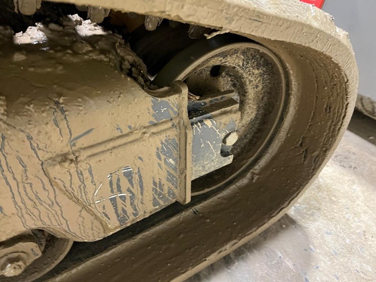 2023-deere-333g-image-21