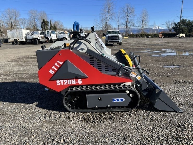 2025-battler-st28h-6-mini-compact-track-loader-image-3