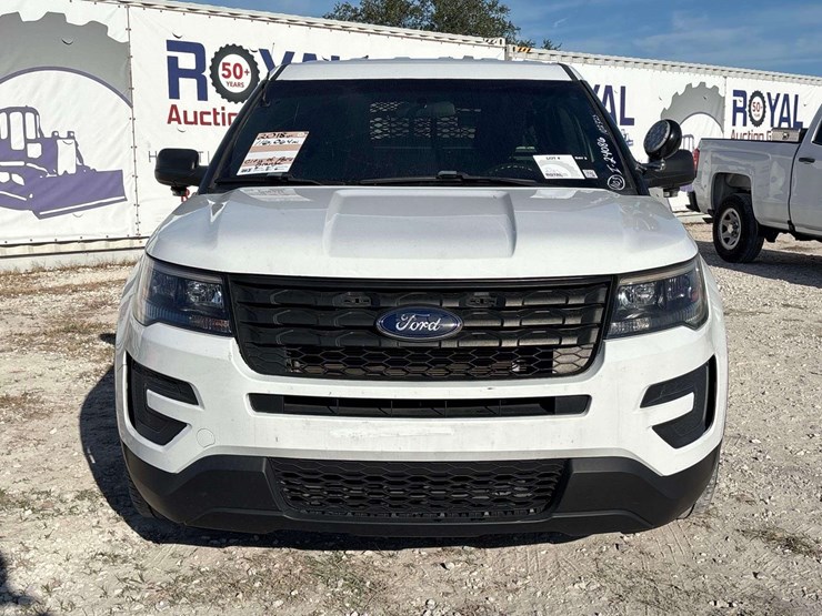 2018-ford-explorer-image-28