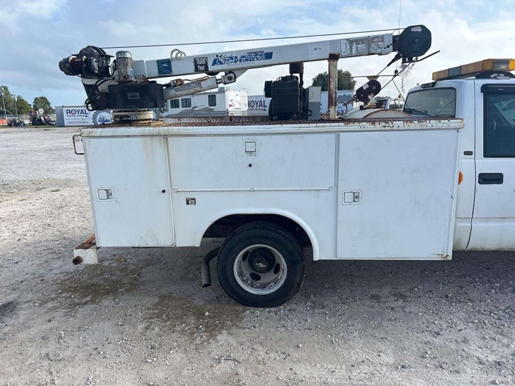 1997-chevrolet-c3500-auto-crane-service-truck-image-17