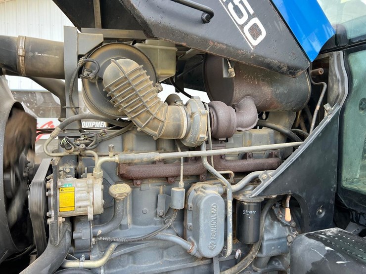 new-holland-tm150-image-21