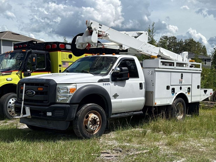 2016-ford-f550-image-1