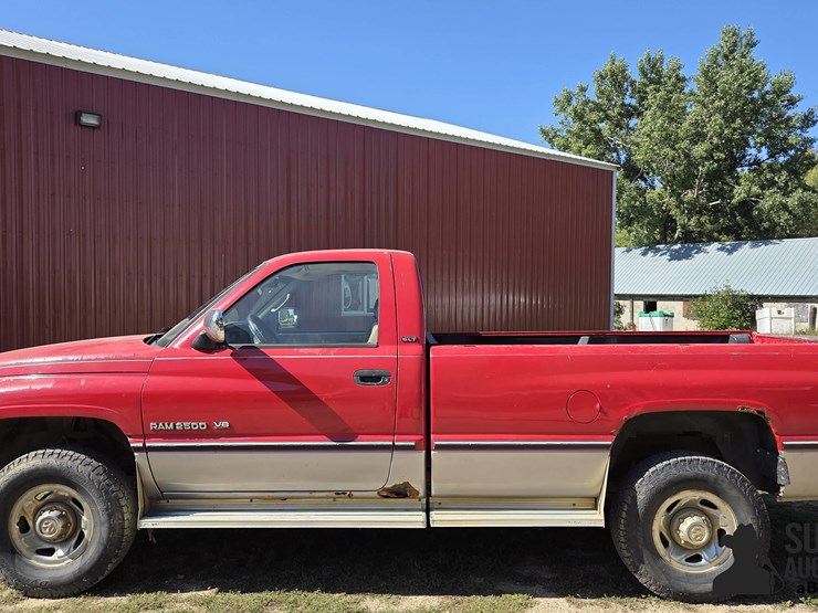 1994-dodge-ram-2500-image-8