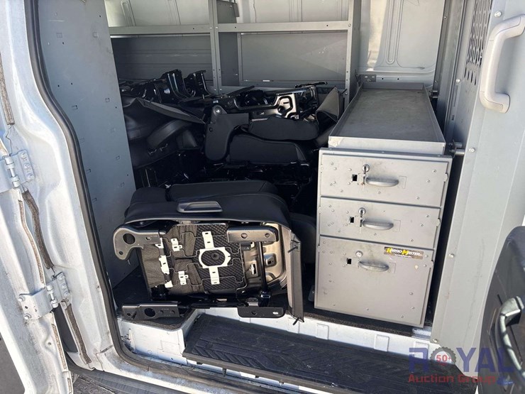 2018-ford-transit-image-15