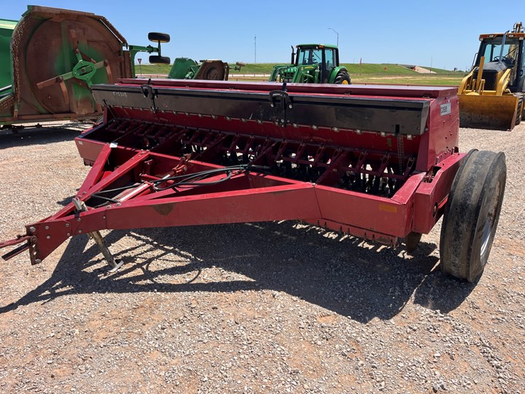 case-ih-5100-image-1