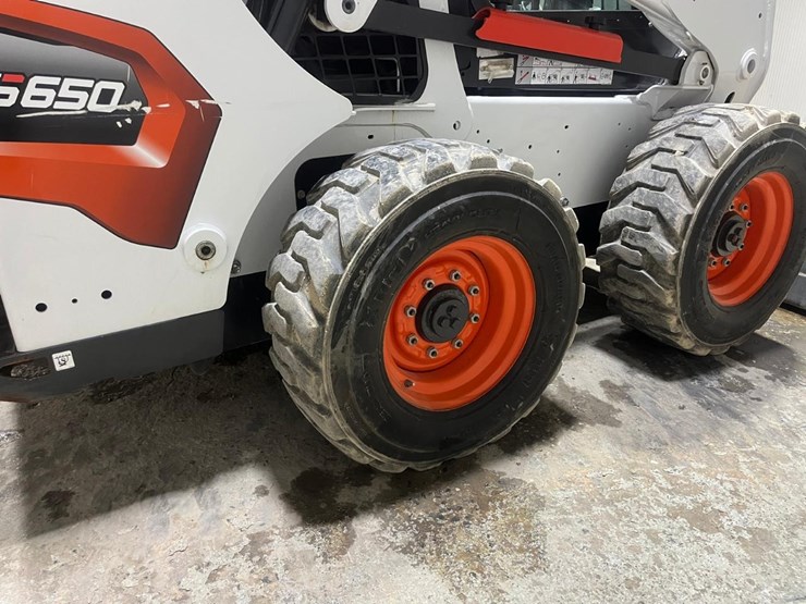 2023-bobcat-s650-image-14