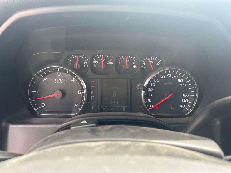 2019-chevrolet-silverado-image-15