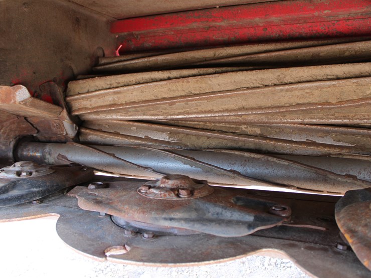 #2065-•-#2065---mf-hesston-wr-9770-swather-image-45