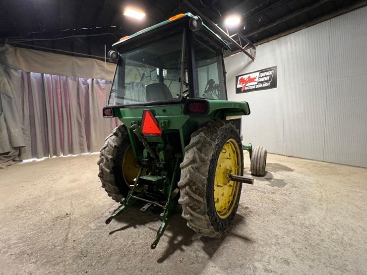 john-deere-4030-image-5