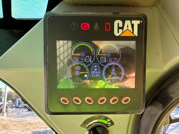 caterpillar-259d-image-26