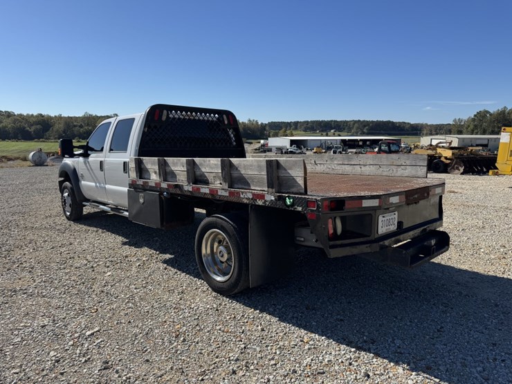 2012-ford-f550-image-3