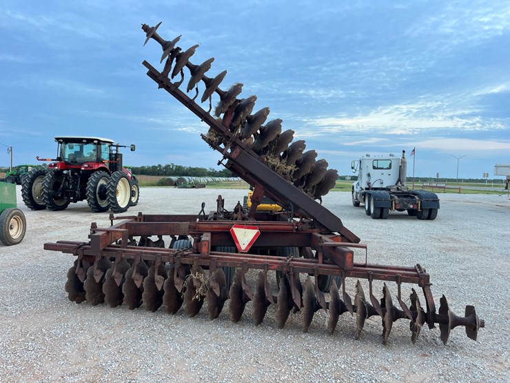 #t8059-•-miller-offset-image-10