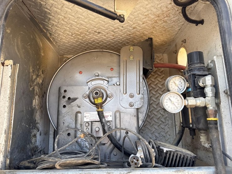 2018-kenworth-t270-image-19