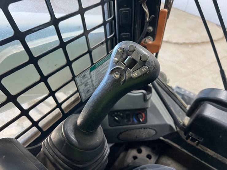 bobcat-s740-image-22