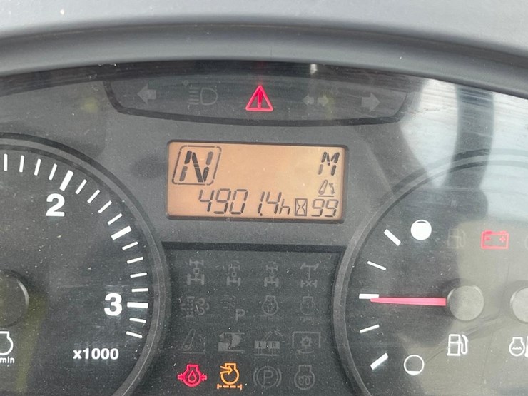 2016-kubota-m135gx-image-24