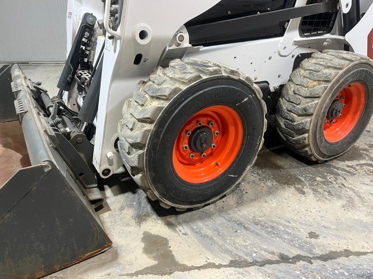 2023-bobcat-s650-image-11