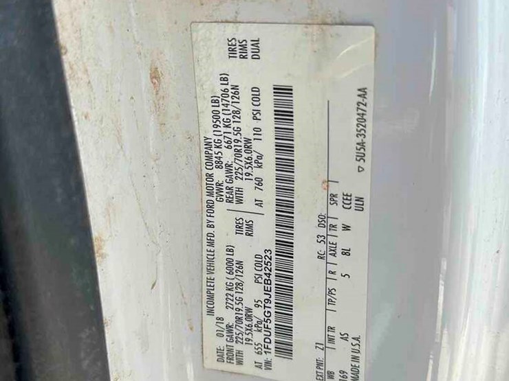 2018-ford-f550-image-7