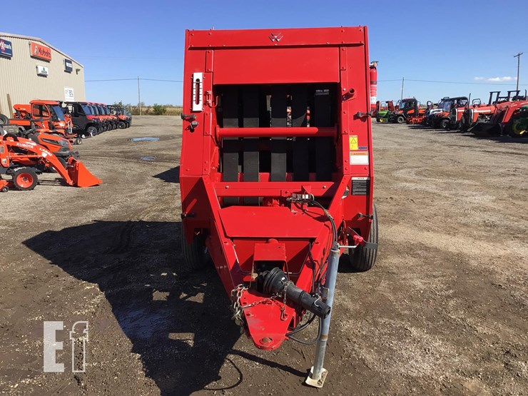 2012-massey-ferguson-1734-image-3