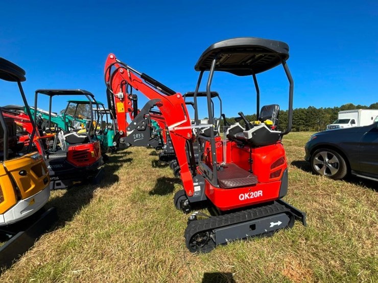 unused-cfg-qk20r-mini-excavator-(rato-image-1