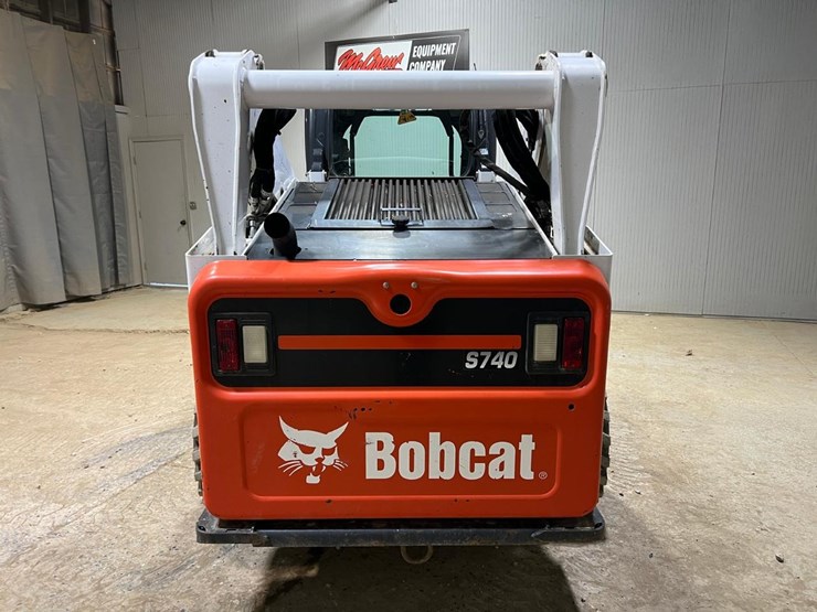 bobcat-s740-image-4