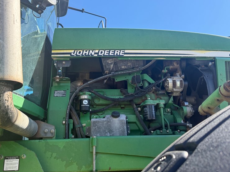 john-deere-4710-image-31