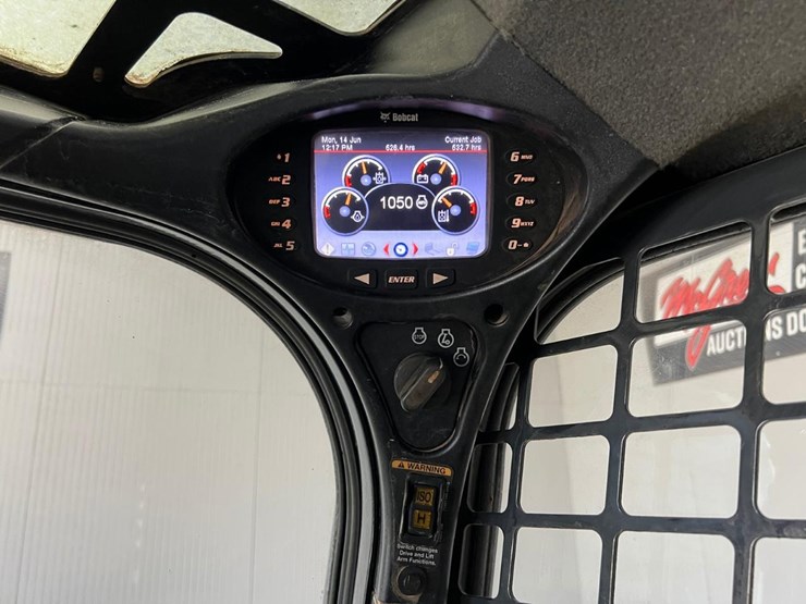 2018-bobcat-t870-image-28