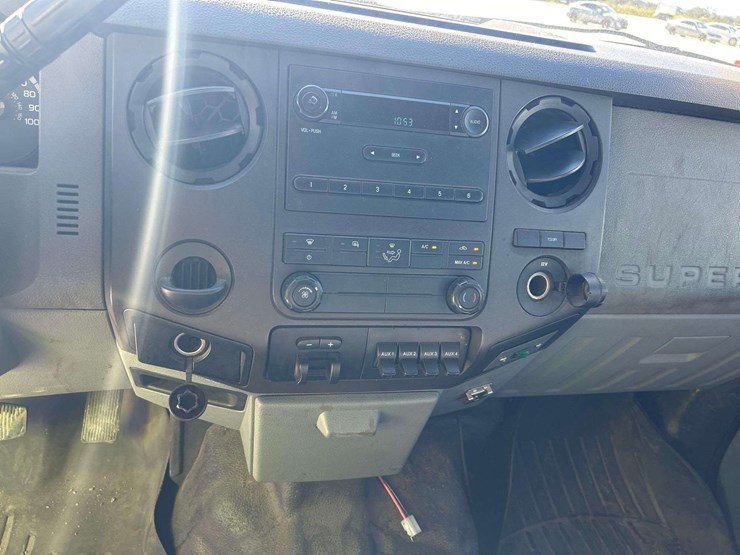 2012-ford-f350-image-15