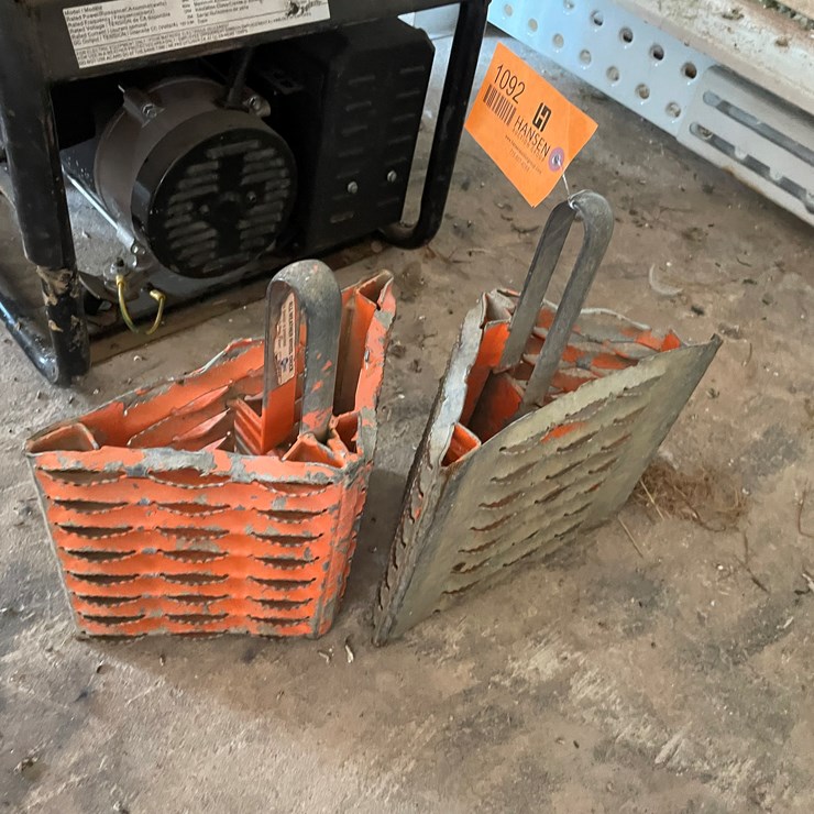 #1092 • (2) Wheel Chocks