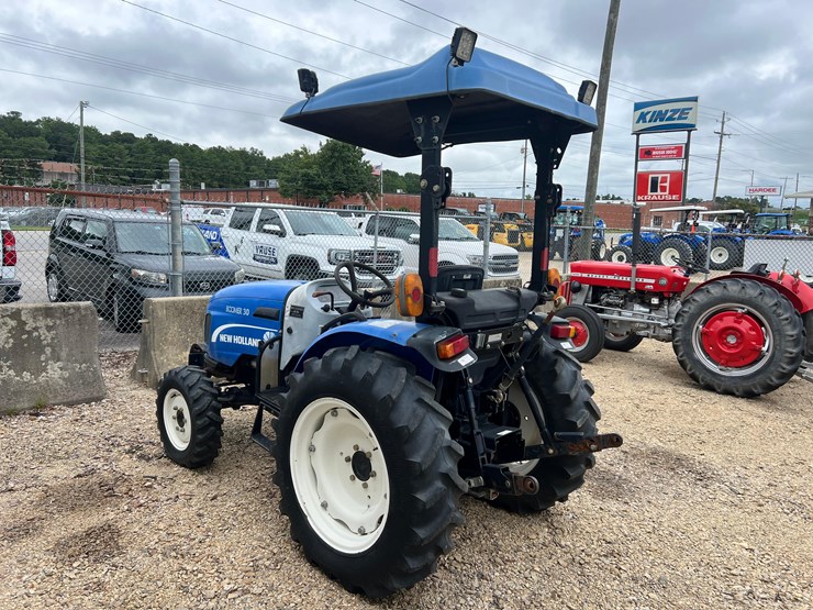 2011-new-holland-30-image-8