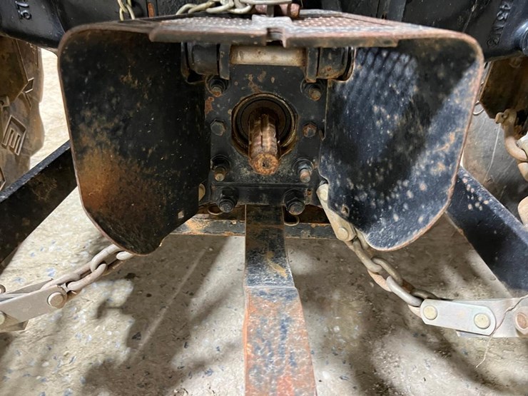 massey-ferguson-243-image-14