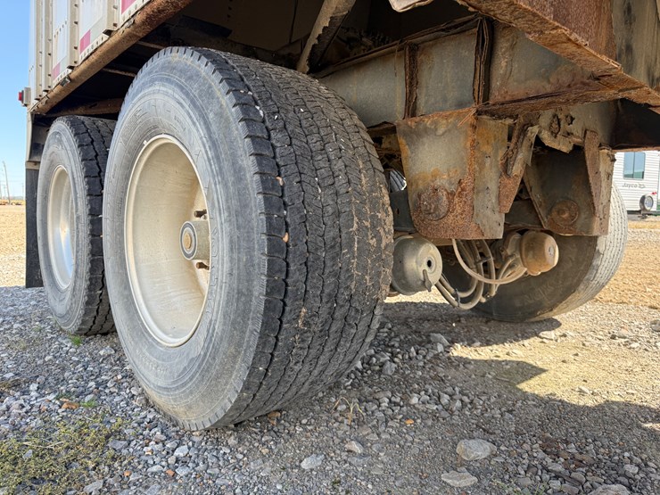 2011-merritt-42-image-64